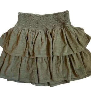 Aerie NWT Olive Green Ruffle Tiered
Mini Skirt Size Small